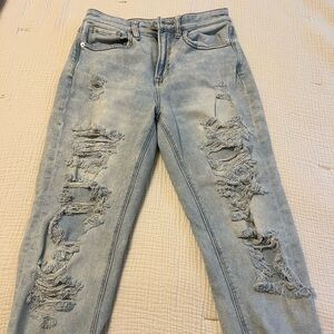 american eagle distressed jeans
